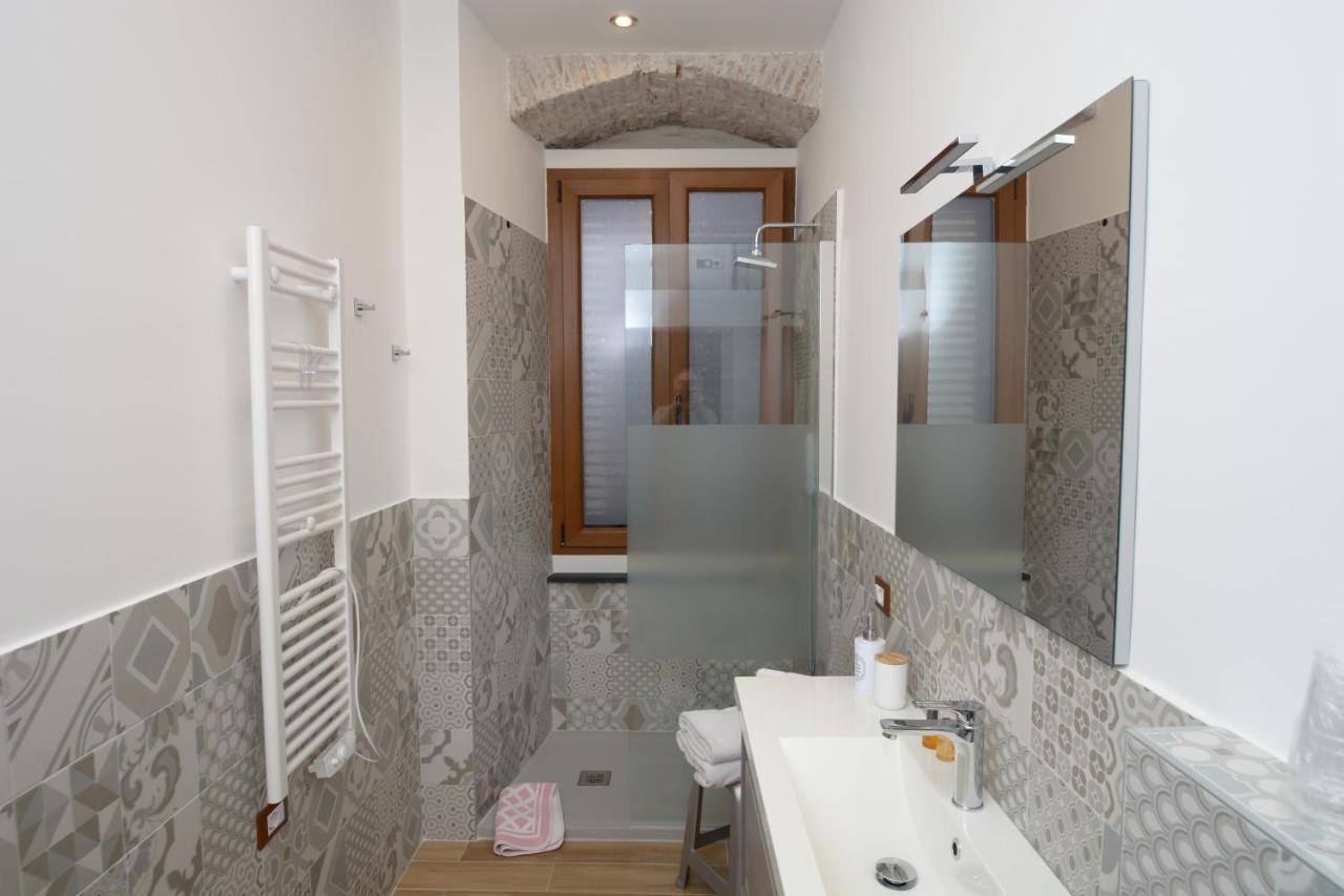 Vico Durazzo Apartment ジェノヴァ エクステリア 写真