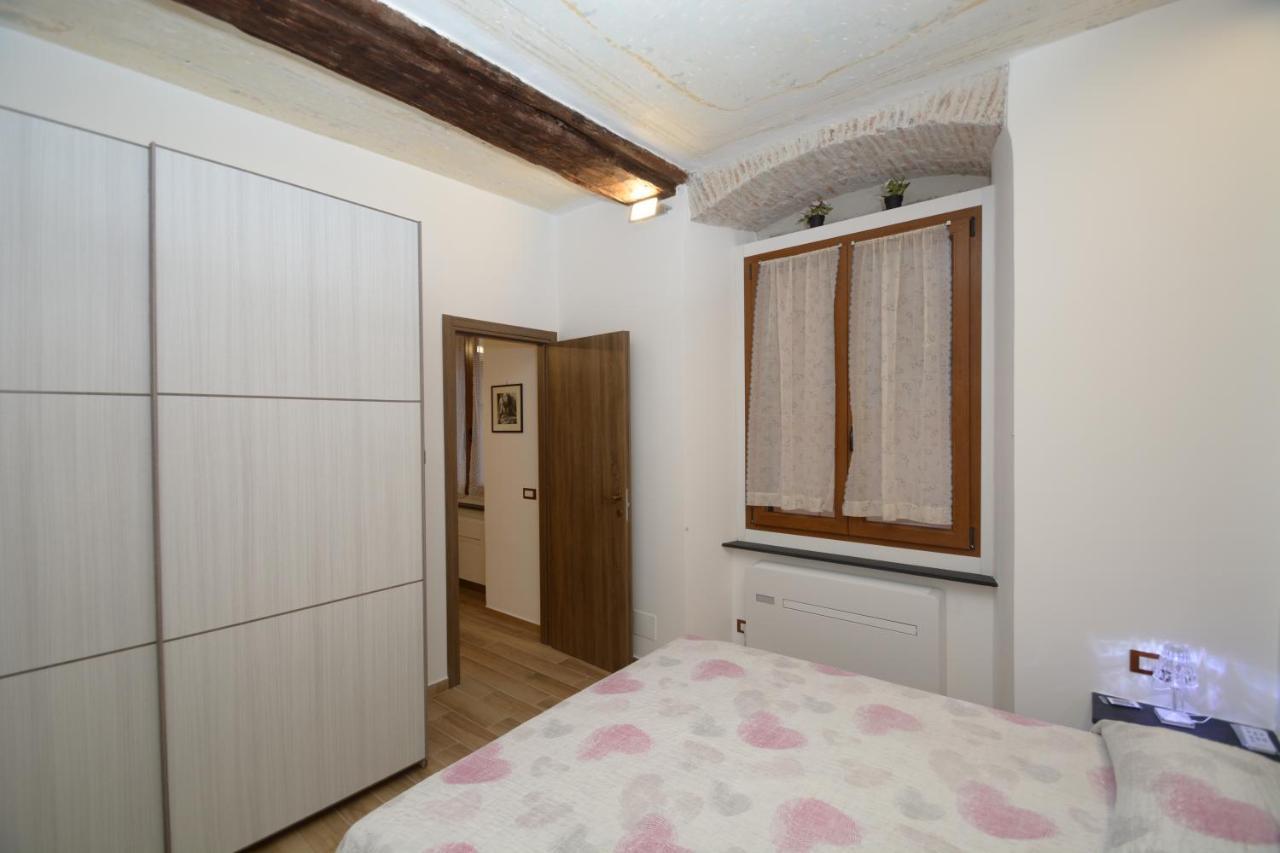 Vico Durazzo Apartment ジェノヴァ エクステリア 写真